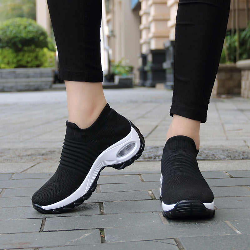 Women's Walking Shoes
